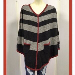 Patagonia Womens Loislee Poncho Sweater GrayBlackStriped V-Neck Asymmetr…